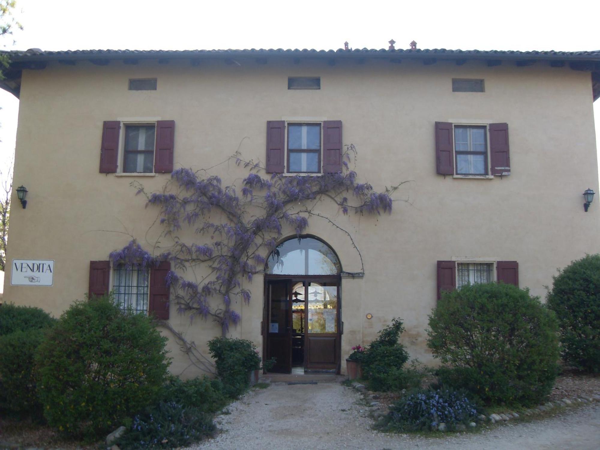 Agriturismo Montevecchio Isolani Monte San Pietro Eksteriør billede